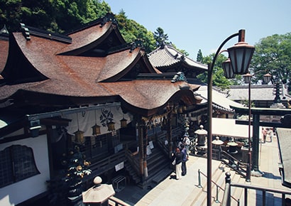 寶山寺境內2