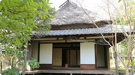 蓑蟲庵